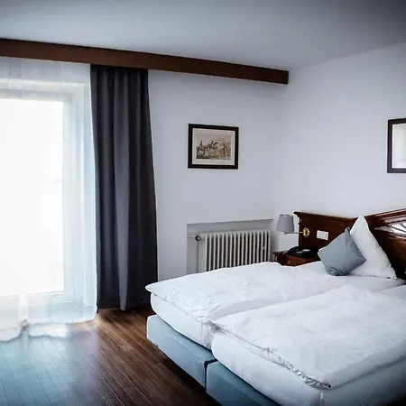 Hotel Zur Post 3*