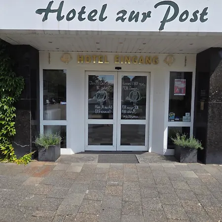 Hotel Zur Post 3*